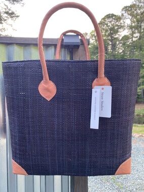 NWT | Straw Studios Straw Tote with Leather Handles | Navy & Tan